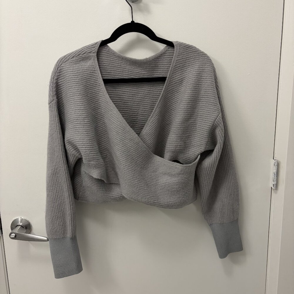 Lululemon Brushed Cotton Reversible Crossover Sweater in Silver Drop - Picture 2 of 6